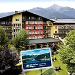 Der Schuetthof Отель 3*