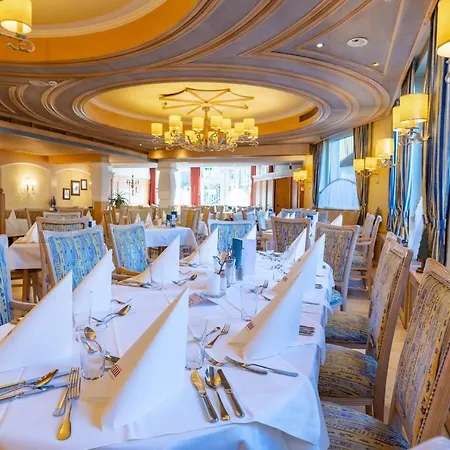 Der Schuetthof מלון