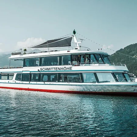 Der Schuetthof מלון 3*