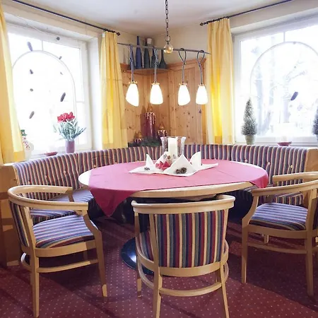 Der Schuetthof Hotel Zell am See